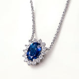 Gargantilla Adelina de Zafiro y Diamantes 0,12 ct en Oro Blanco de 18 kt