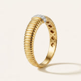 Sortija Victoria Petite de Diamantes en Oro Amarillo de 18 kt