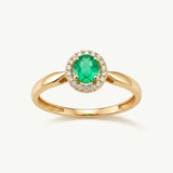 Sortija Juliette Oval de Diamantes Naturales y Esmeralda en Oro Amarillo de 18 kt
