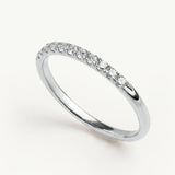 Sortija Media Alianza de Diamantes Naturales 0,45 Cts. en Oro Blanco de 18 kt