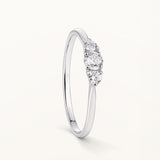 Sortija Trella de Diamantes 0,26 ct en Oro Blanco de 18 kt
