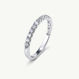 Sortija Alianza Eternity de Diamantes 0,40 Cts. en Oro Blanco de 18 kt