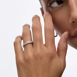 Sortija Alianza Carril de Diamantes Naturales 1 Ct en Oro Blanco de 18 kt