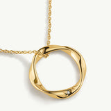 Gargantilla Flow con Circonita en Plata 925 Bañada en Oro de 18 Kt