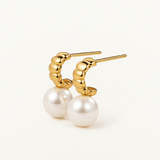 Pendientes Medio Aro Sleek Lines con Perlas en Plata 925 Bañada en Oro de 18 Kt