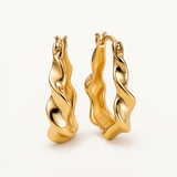 Pendientes Aro Oval Ondulado en Plata 925 Bañada en Oro de 18 Kt
