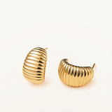 Pendientes Medio Aro Sleek Lines en Plata 925 Bañada en Oro de 18 Kt