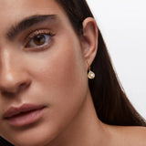 Pendientes aro concha con circonitas y perlas en Plata 925 Bañada en Oro de 18 Kt