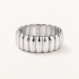 Sortija Sleek Lines en plata de primera ley