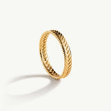 Sortija Luxe Stamp en Plata 925 Bañada en Oro de 18 Kt